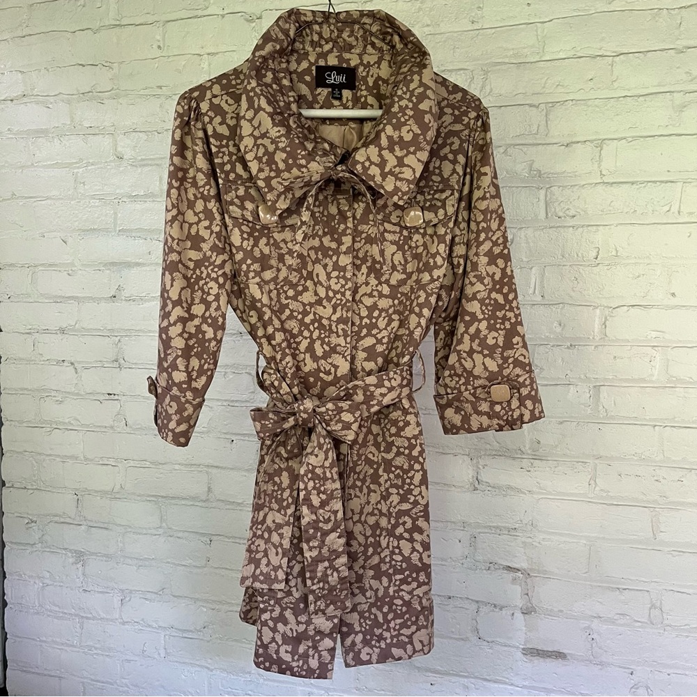 LUII Trench Coat